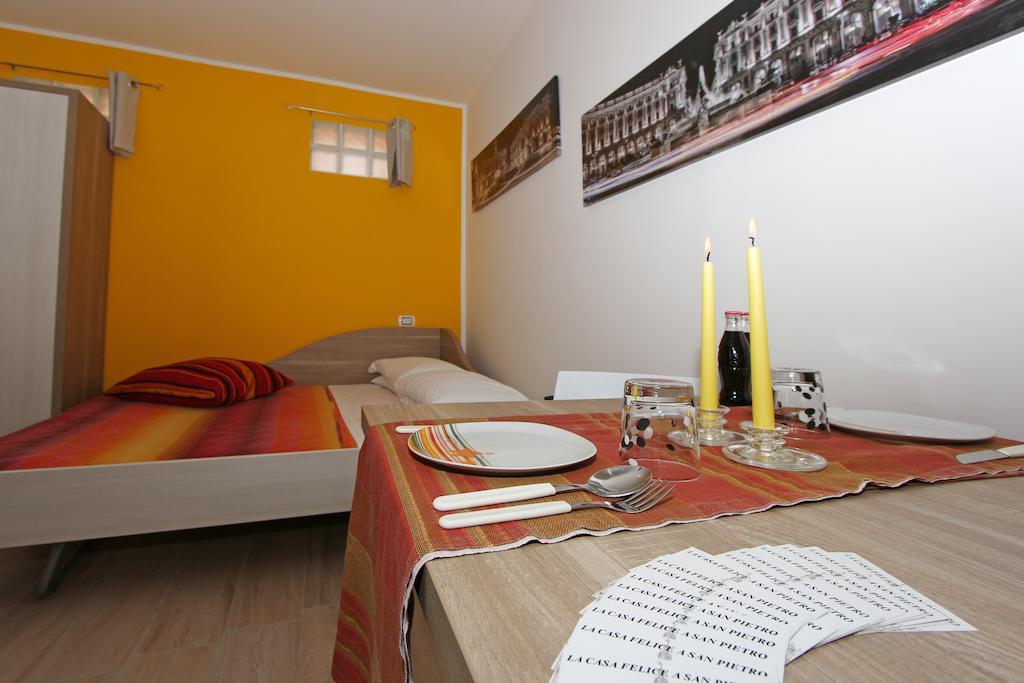 Bed and Breakfast La Casa Felice a San Pietro Roma Habitación foto